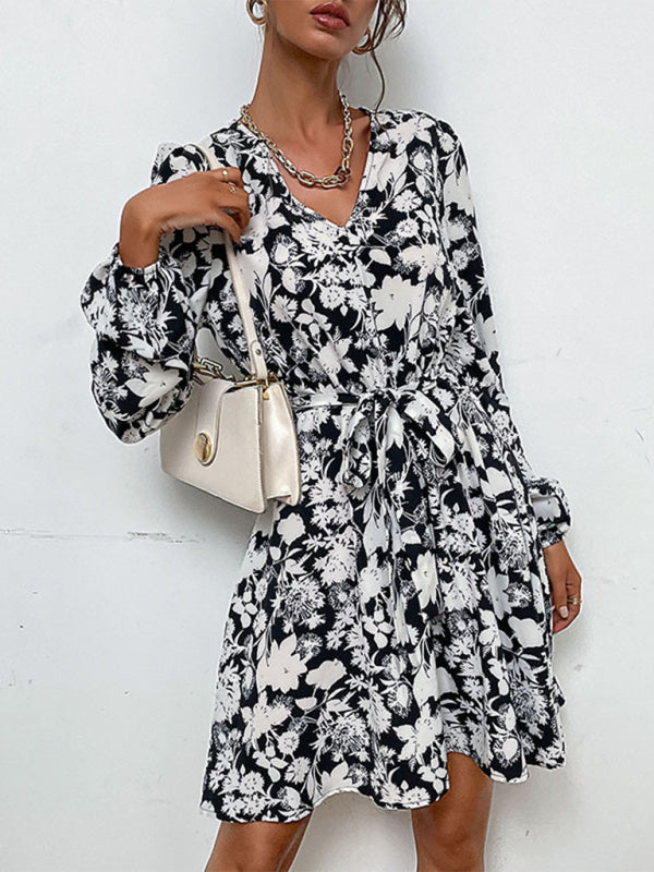 Women's Woven V-Neck Printed Long-Sleeved Dress